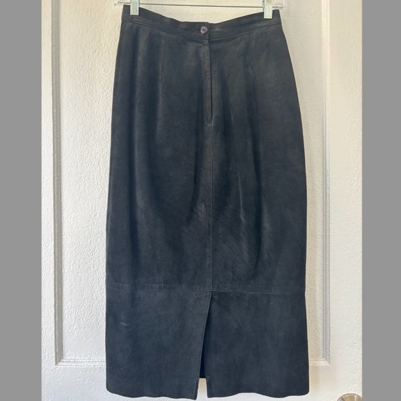True Vintage Black Suede Pencil Skirt Size 6 - Picture 2 of 3